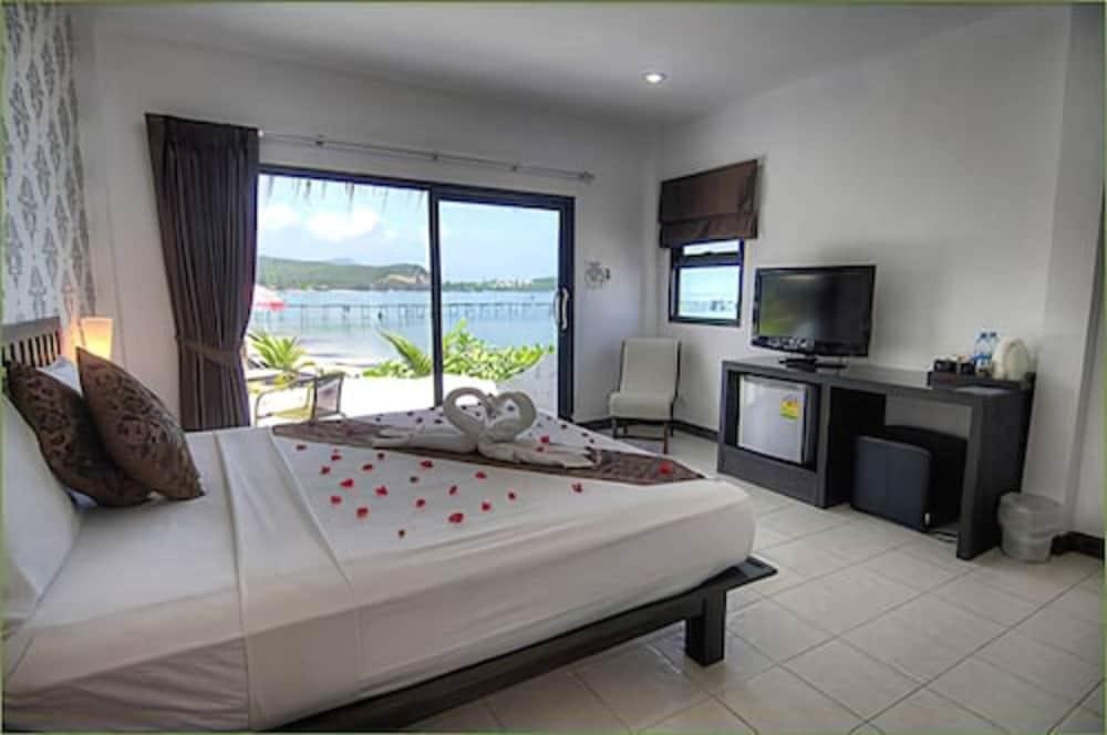 Samui Pier Beach Front & Resort Банг-Рак Экстерьер фото